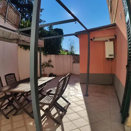Ferienwohnung La Panoramica Nervi Genua Exterior foto